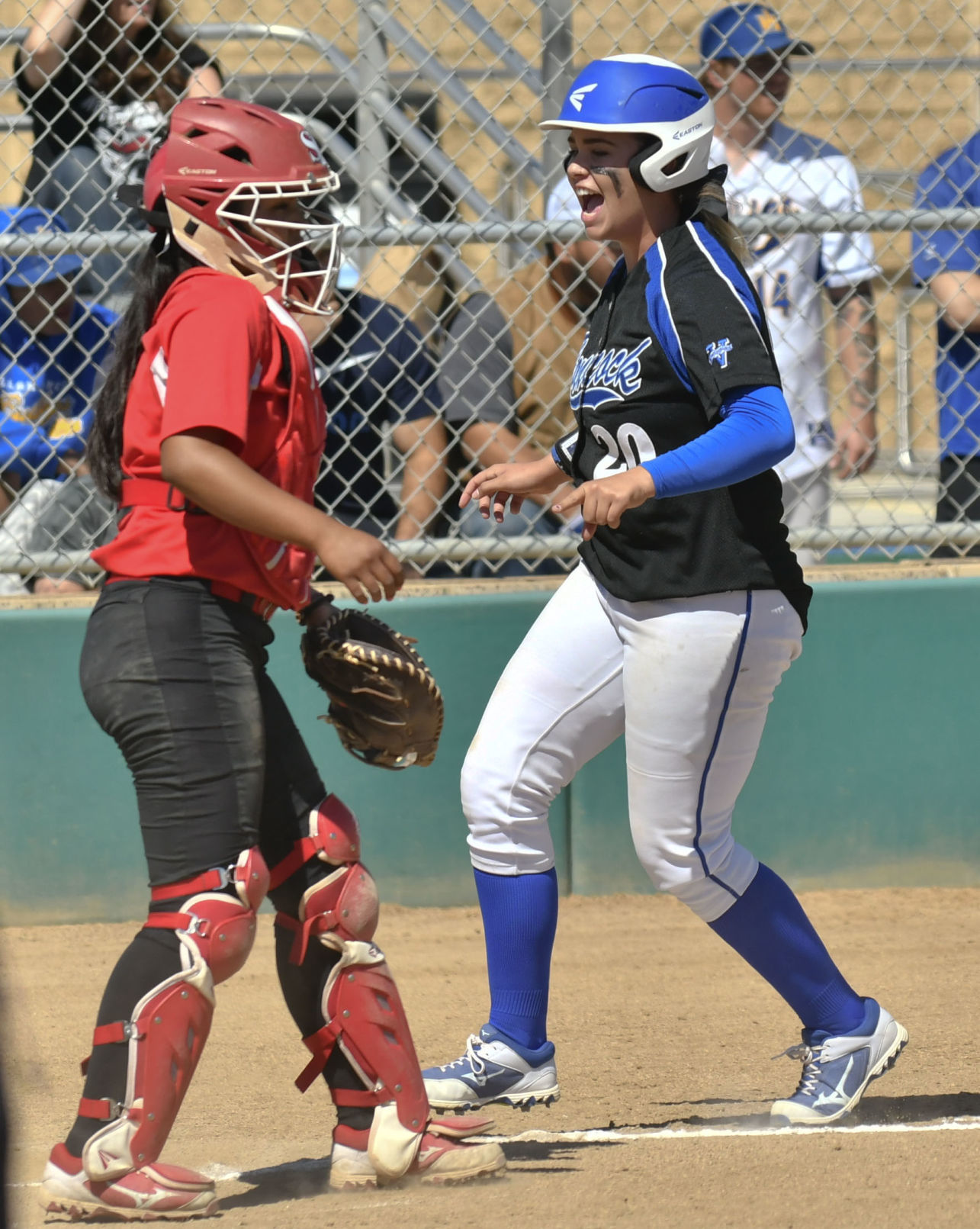 032918 SBCC Hancock softball 04.jpg